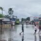 Pemprov Bengkulu memastikan peningkatan Jalan Rawa Makmur mulai Juni 2026. Jalan ditinggikan satu meter dan drainase dibangun untuk atasi banjir tahunan.