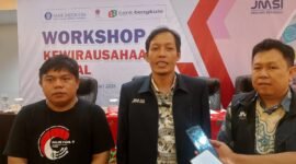 media Dedi Hardiansyah Putra resmi terpilih sebagai Ketua JMSI Bengkulu periode 2026–2031. Ia menegaskan komitmen sinkronisasi program JMSI dengan program “Bantu Rakyat” Pemprov Bengkulu demi kemajuan daerah dan kesejahteraan masyarakat.