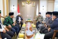 Gubernur Bengkulu Helmi Hasan mengajak perusahaan menyalurkan zakat melalui BAZNAS agar pengelolaan lebih transparan dan tepat sasaran demi kesejahteraan masyarakat.