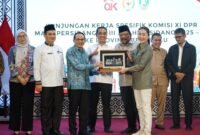 Aturan baru OJK melalui PJOK 19/2025 membuka peluang UMKM Bengkulu mendapatkan akses pembiayaan lebih mudah. Komisi XI DPR RI mendorong pemerintah daerah dan perbankan segera menerapkannya.