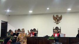 Sidang kasus PTM dan Mega Mall Bengkulu menghadirkan empat ahli hukum dan keuangan yang menilai perkara ini lebih tepat masuk ranah perdata, bukan tindak pidana korupsi.