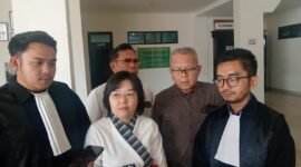Sidang dugaan kebocoran keuangan Mega Mall–PTM di Tipikor Bengkulu memanas. PH tegaskan kerugian negara harus diawali audit investigasi resmi sebelum dihitung.