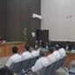 Sidang kasus korupsi tambang batubara Bengkulu menghadirkan perkembangan baru. Para terdakwa menyatakan siap mengganti kerugian negara sebesar Rp159 miliar melalui mekanisme plea bargain.