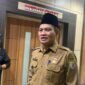 Pemprov Bengkulu memastikan belum menerima surat resmi terkait larangan guru honorer mengajar di sekolah negeri mulai 2027. Pemda masih menunggu aturan dan petunjuk teknis dari pemerintah pusat.