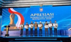 Prestasi Ganda! Gubernur Helmi Persembahkan 2 Penghargaan untuk Rakyat Bengkulu
