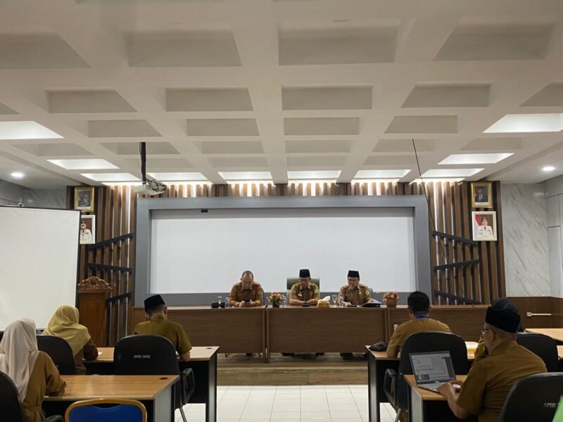 EVALUASI: sisten III Sekretariat Daerah Provinsi Bengkulu, Nandar Munadi, tegasakan kemungkinan dilakukan pergantian anggota dewan pengawas secara antarwaktu. (Selasa-14-04-2026)--FOTO: Handi//MBG.