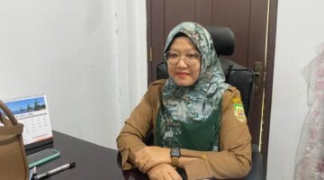 SAMPAIKAN: Kepala Bidang Kesehatan Hewan dan Kesehatan Veteriner Disnakkeswan Bengkulu, Indah Permatasari, menyatkan 5 Kabupaten jadi target utama Vaksinasi