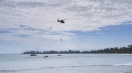 SIMULASI: Simulasi besar penanganan bencana gempa megathrust yang digelar Komando Gabungan Wilayah Pertahanan (Kogabwilhan) I di kawasan MD Land, Pantai Tapak Paderi. (JUMAT-17-04-2026)-- FOTO: HANDI//MBG.