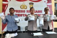 Polresta Bengkulu ungkap 6 kasus narkoba, sita 1 kg ganja dan 16 gram sabu. Sebanyak 7 tersangka dari berbagai kalangan berhasil diamankan sepanjang Maret–April 2026.