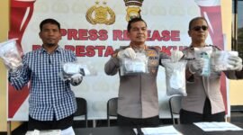 Polresta Bengkulu ungkap 6 kasus narkoba, sita 1 kg ganja dan 16 gram sabu. Sebanyak 7 tersangka dari berbagai kalangan berhasil diamankan sepanjang Maret–April 2026.