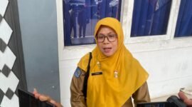 SPMB: Sekretaris Disdikbud Provinsi Bengkulu, Inne Kristanti, tegaskan SPMB 2026 Bengkulu diperketat. Calon siswa yang tidak melapor di tahap awal langsung terkunci dan tak bisa lanjut seleksi. Nilai TKA kini jadi syarat baru. (Selasa-04-2026)--FOTO: HANDI//MBG.