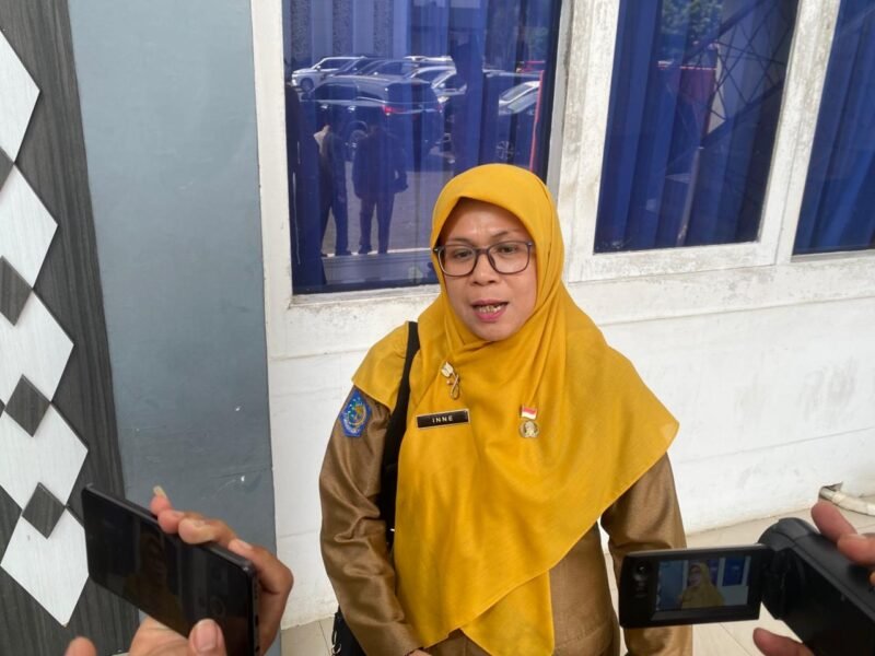 SPMB: Sekretaris Disdikbud Provinsi Bengkulu, Inne Kristanti, tegaskan SPMB 2026 Bengkulu diperketat. Calon siswa yang tidak melapor di tahap awal langsung terkunci dan tak bisa lanjut seleksi. Nilai TKA kini jadi syarat baru. (Selasa-04-2026)--FOTO: HANDI//MBG.