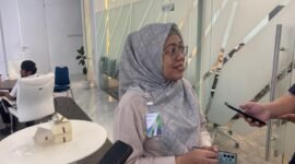 SAMAPIKAN: Kepala BPJS Ketenagakerjaan Cabang Bengkulu, Ferama Putri, menyatakan telah mencairkan manfaat klaim sebesar Rp72 miliar hingga April 2026. Sebanyak 7.600 pekerja dan 333 anak penerima beasiswa telah merasakan manfaat program jaminan sosial. (RABU-06-05-2026)-- FOTO: HANDI//MBG.