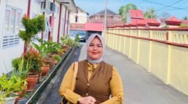 Kuasa Hukum warga Pematang Gubernur Ana Tasia Pase, SH, MH.