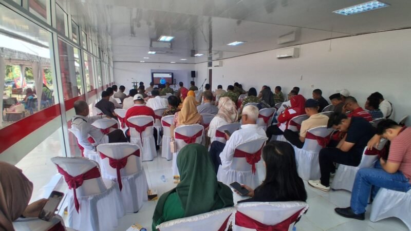 Presiden Prabowo Subianto meresmikan Koperasi Desa Merah Putih. Bengkulu menargetkan pembentukan 1.506 koperasi untuk memperkuat ekonomi masyarakat desa.