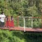 Jembatan Garuda di Rejang Lebong menjadi penyelamat bagi pelajar SDN 111. Kini siswa tidak lagi kesulitan menuju sekolah saat sungai meluap dan musim hujan tiba.
