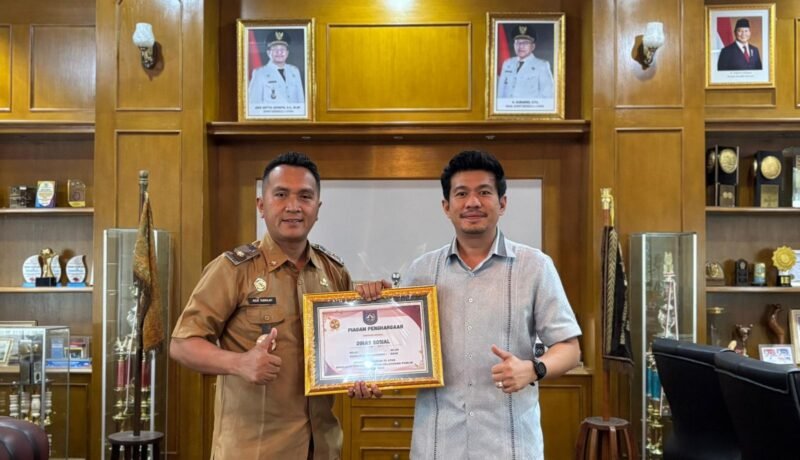 Dinas Sosial Bengkulu Utara meraih nilai tertinggi pelayanan publik dari Ombudsman RI dengan skor 80,29. Prestasi ini menjadi bukti peningkatan kualitas layanan kepada masyarakat.
