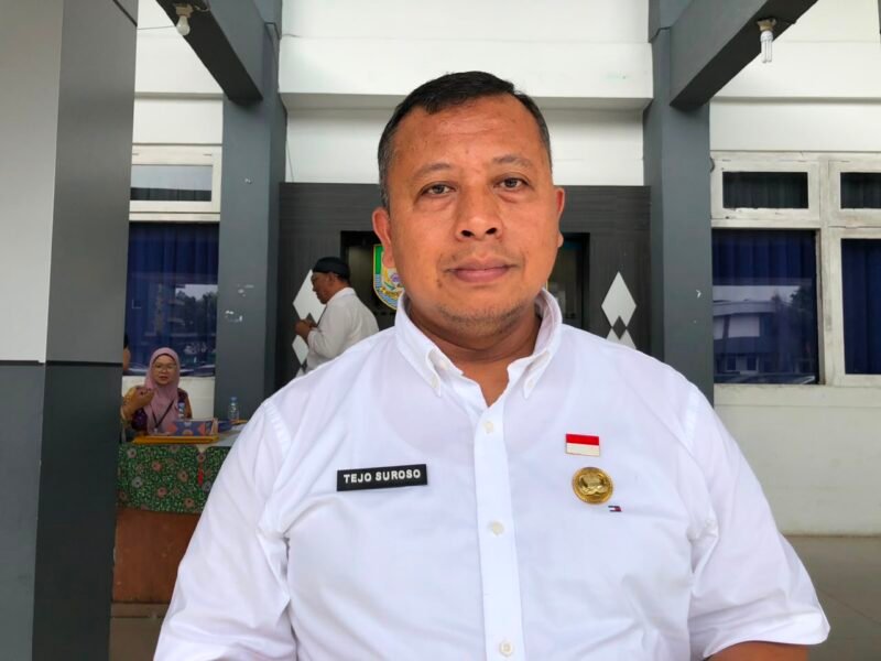 Kepala Dinas Pekerjaan Umum dan Penataan Ruang (PUPR) Provinsi Bengkulu, Tejo Suroso, memastikan Jalan Rawa Makmur yang selama ini menjadi langganan banjir akan ditinggikan sekitar satu meter