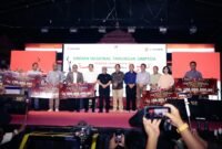 UNDIAN: Asosiasi Bank Pembangunan Daerah (Asbanda) bersama Bank Bengkulu menggelar malam puncak Penarikan Undian Nasional Tabungan Simpeda Tahun XXXVII-2026, di Halaman Kantor Gubernur Bengkulu, Jumat (21/8/2026).