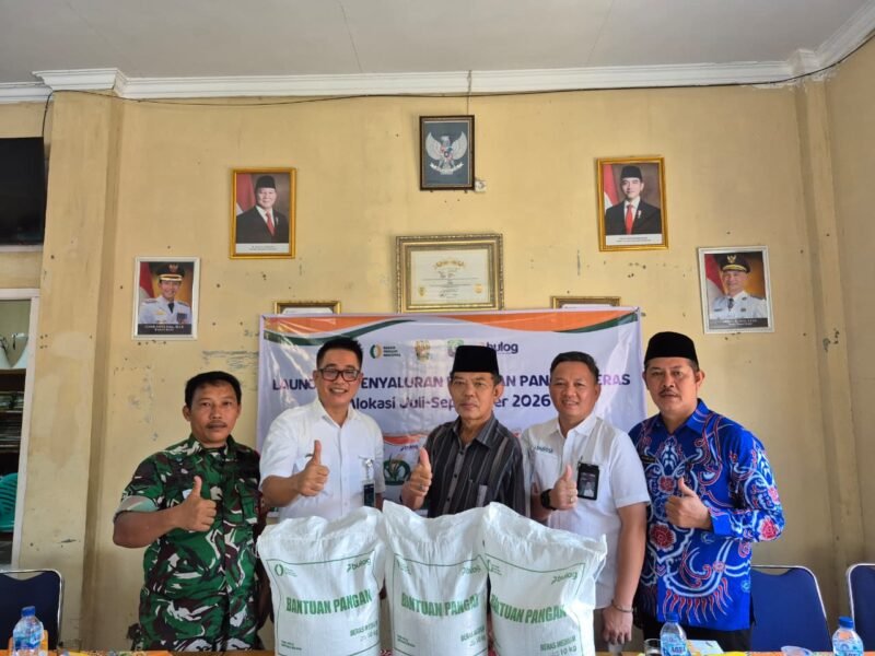 BULOG Kanwil Bengkulu mulai menyalurkan 7.917,06 ton bantuan beras kepada 263.902 penerima di Provinsi Bengkulu untuk alokasi Juli-September 2026.