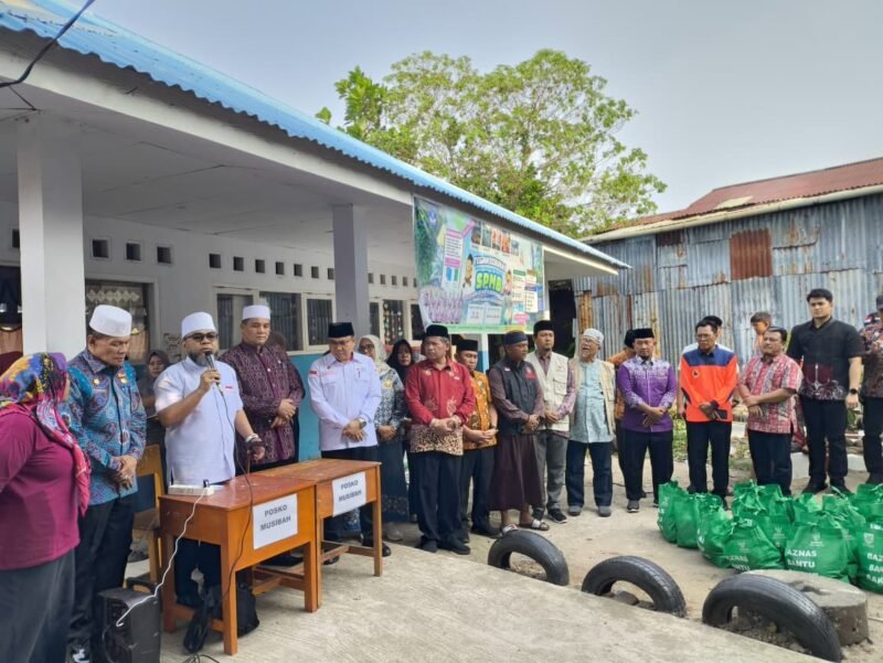 Gubernur Bengkulu Helmi Hasan mengunjungi korban kebakaran di Pengantungan dan memastikan 24 rumah terdampak mendapat perhatian serta bantuan Pemprov Bengkulu.