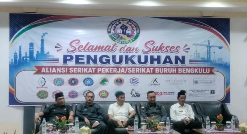 Aliansi Serikat Pekerja/Serikat Buruh Bengkulu resmi dikukuhkan. Peningkatan upah bongkar muat dan perlindungan hak pekerja menjadi agenda utama perjuangan.