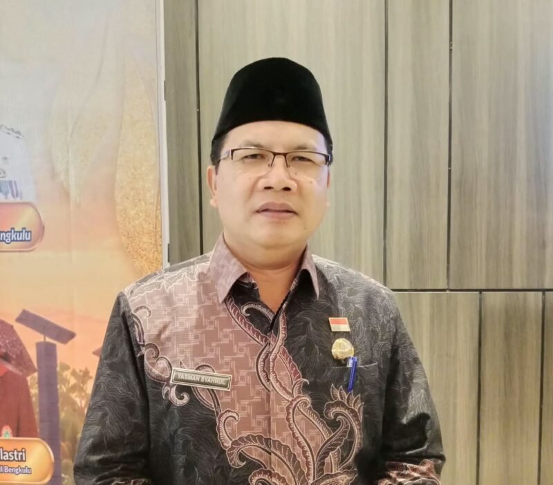 foto kepala dinkes Provinsi Bengkulu Yasman Syahrul