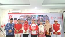 Handi pratama, Foto bersama ketua PMI Bengkulu Herwan Antoni